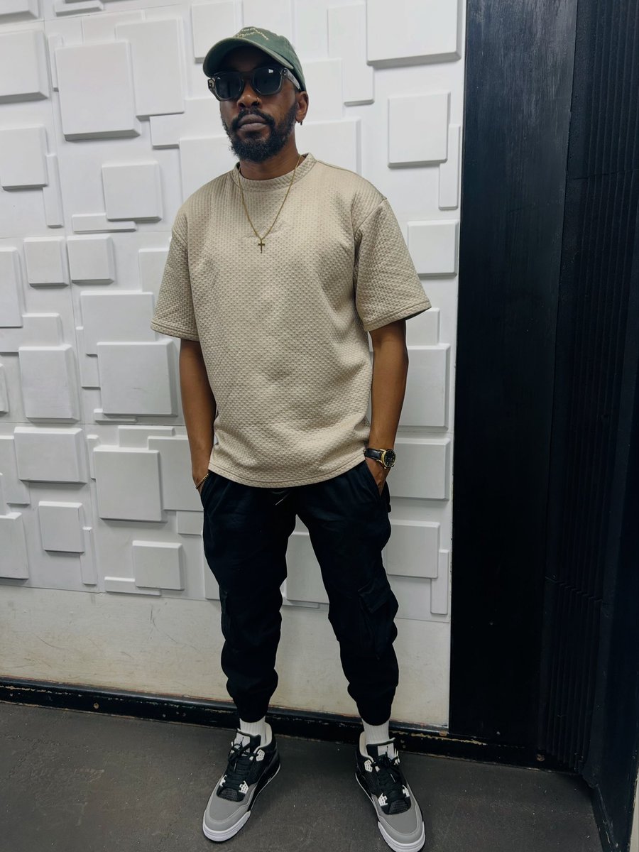 HomeboyzRadio's tweet photo. Andy Young has entered the chat! 👀🔥 You already know it’s about to be a whole vibe. 🎙️

#JamsessionHBR #Andyyoung https://t.co/4NoBlQoj0l