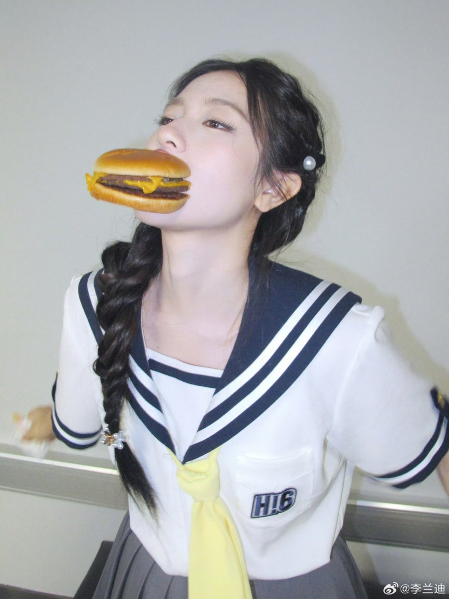 Lazndi's tweet photo. ͏ ͏ ͏ ͏ ͏ ͏ ͏ ͏ ͏ ͏ ͏
͏ ͏ ͏ ͏ School uniform days, tiny bites, and a big
    burger craving! Stealing a sweet moment
    behind the scenes in my favorite H!6 fit—
    because happy snacks make the cutest
    memories. 🍔
 ͏ ͏ ͏ ͏ ͏ ͏ ͏ ͏ ͏ ͏ ͏ https://t.co/aR5SwdCcKh