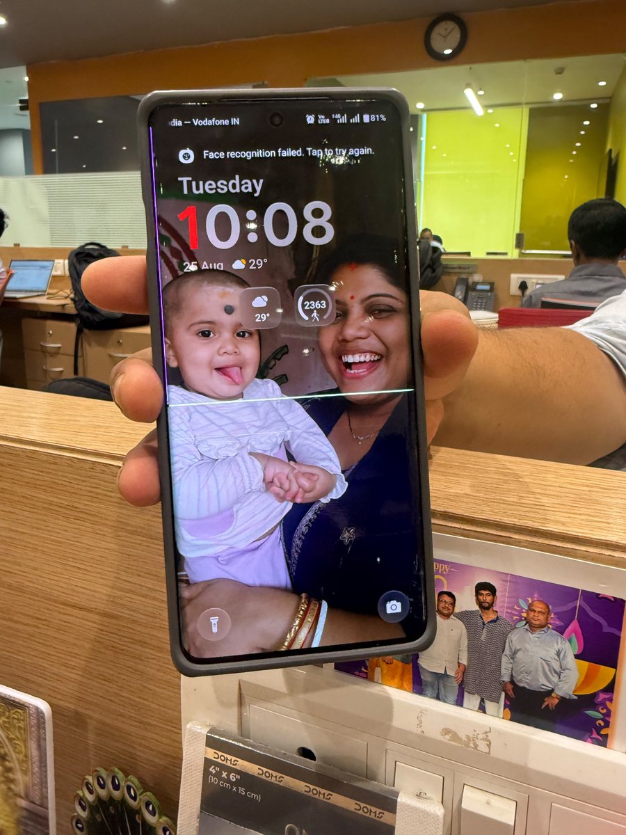 rideit31_s's tweet photo. @OnePlus_IN  got horizontal line and half vertical line on my 12r phone  .  What could be done https://t.co/rzxV0wG0Ay