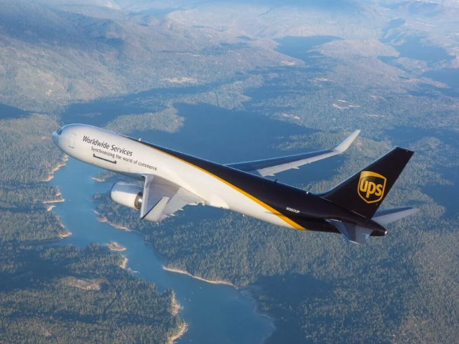 SupplyChainD's tweet photo. Where is UPS putting US$2bn to prepare for the future of global supply chains?🌍

UPS is investing more than US$2bn across its International, Healthcare and Supply Chain Solutions businesses between 2024 and 2028.

👉 Read more: https://t.co/w3Rhky8xbk https://t.co/SG3b5fmot7