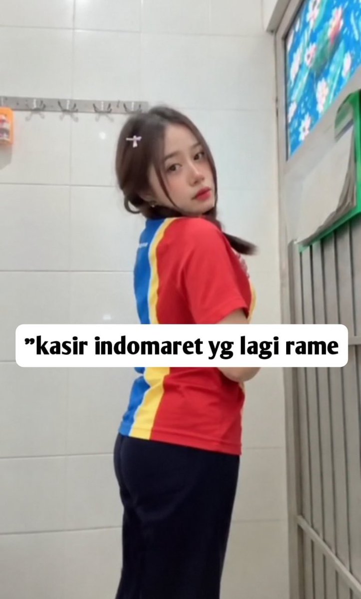 bolt_jack's tweet photo. lylia kasir indomaret viral 🎩🎓
viral durasi 7 menit cuplikannya ada di BIO👇 https://t.co/dcUG9EPLDu