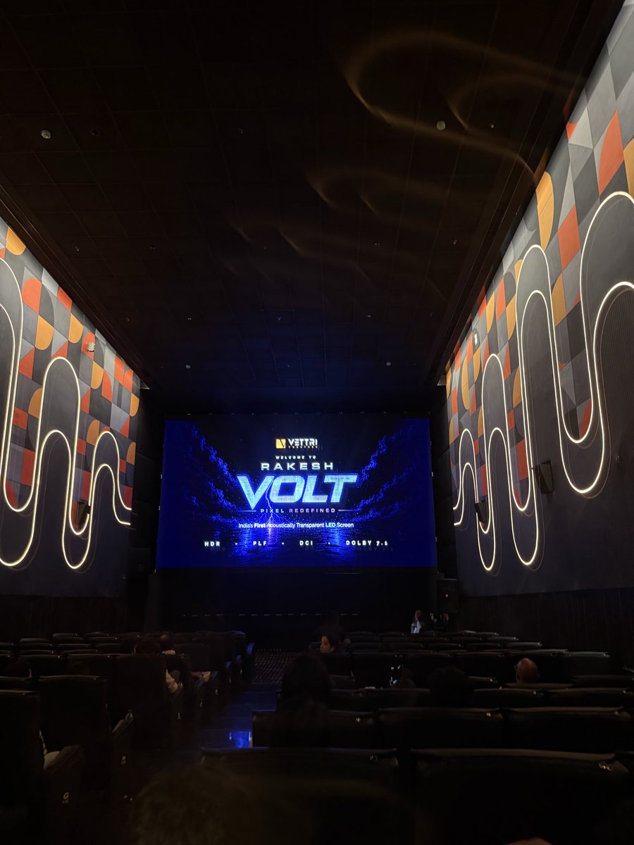 GKcinemas's tweet photo. Watched the demo of #Volt LED screen at @VettriTheatres .. Blown away by the HDR visuals shown , will be a perfect spot for all cinephiles in the area, Adhuvum Andha balcony la irunthu movie paakradhuku 🔥🔥🔥 

Congrats Rakesh bro🎉🧿 https://t.co/4DBCEs4gIV