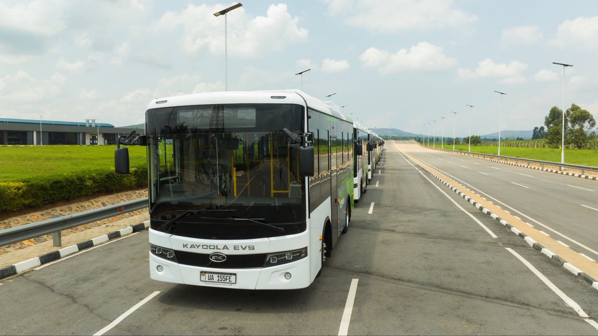 PIMusasizi's tweet photo. @GCICUganda @KiiraMotors @GovUganda @STIsecretariat @ubctvuganda https://t.co/0aviGtGWm0