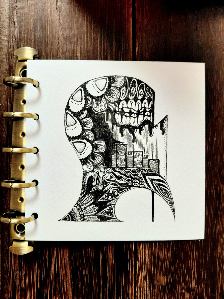 JUNgle__PEN's tweet photo. 手帳の市
文具で描くチーム　出品作品

｢仮面｣

#ペン画 #PenArt 
#手帳の市 https://t.co/NSjeFckIsQ
