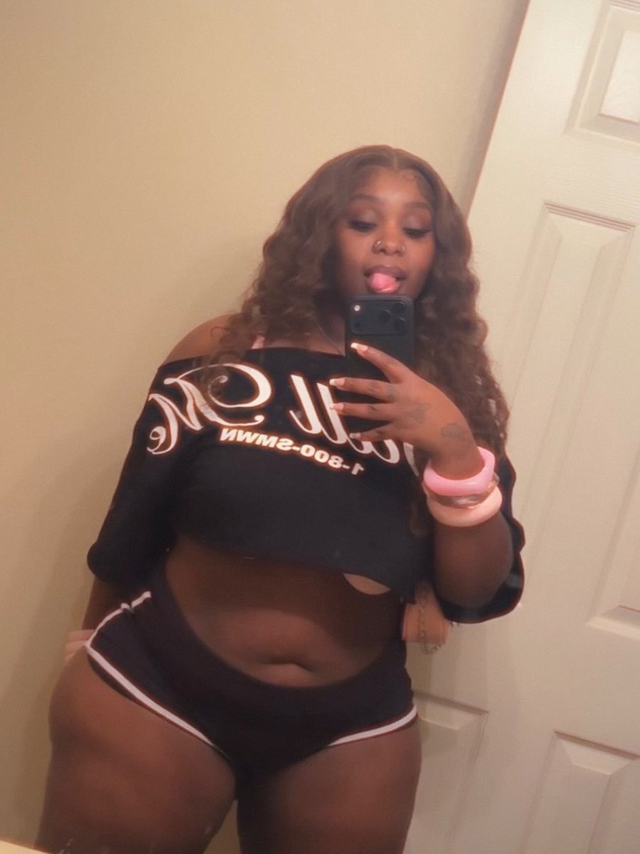 daperfectbratt's tweet photo. you’re such a good girl 🥹👩🏾‍❤️‍💋‍👩🏽 https://t.co/44GVOsD767