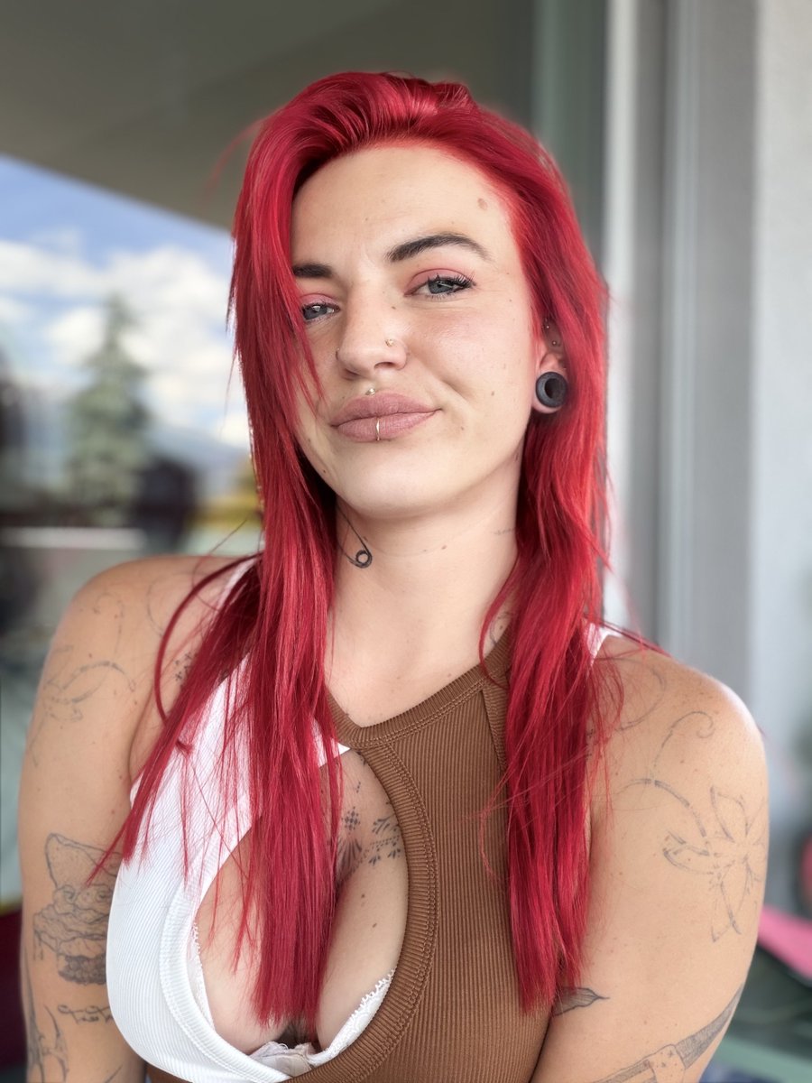 itsadelefr's tweet photo. 30y/o and single
Any takers?? 🫣 https://t.co/4qw3qyjYzW