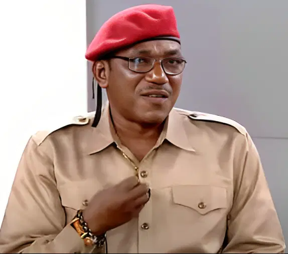 vanguardngrnews's tweet photo. 2027: APC campaign council list raises questions about corruption — Dalung

https://t.co/BLhg94bbMc https://t.co/IM3j15hglh