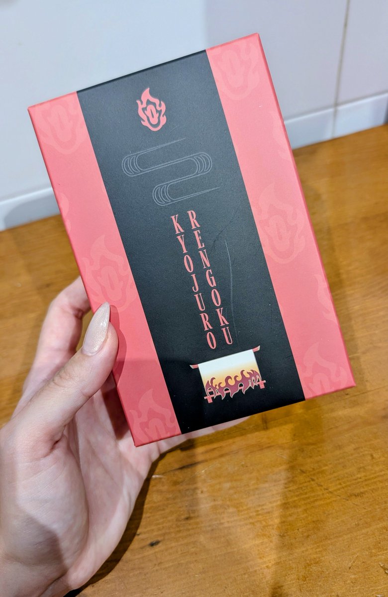 Miss_Sushi69's tweet photo. Aahhh some light in this grey day....

Today my Kyojuro's earphones arrived~!❤️‍🔥❤️‍🔥❤️‍🔥

Now I can hear him say "心を燃やせ~!" to my ears all day when I need someone to cheer me up~ https://t.co/DT7NglhHYz