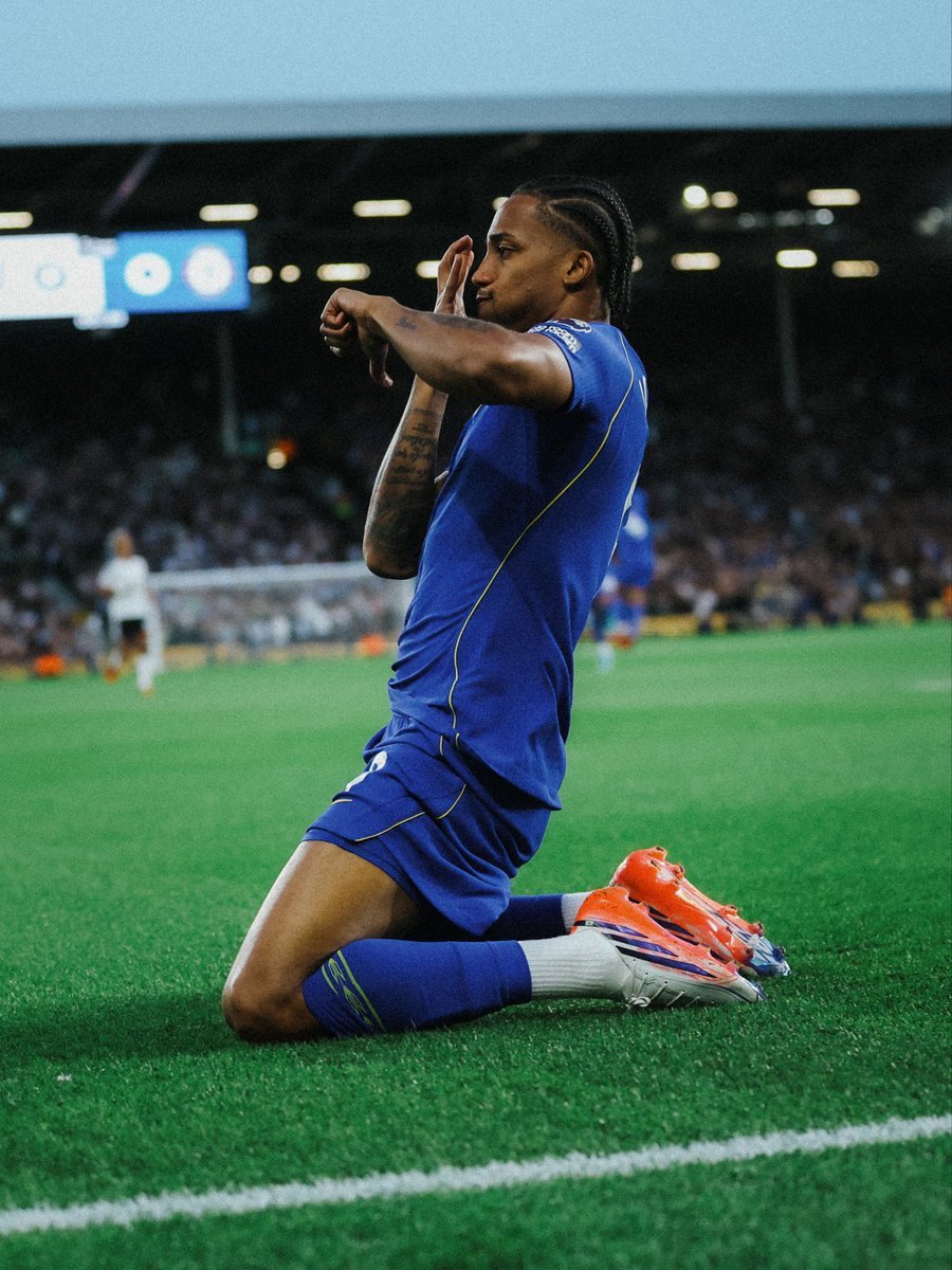 ChelseaGoalsX's tweet photo. 📊⚽️ Here are our goalscorers against Fulham last night;

9️⃣ João Pedro 
1️⃣7️⃣ Morgan Rogers 
1️⃣0️⃣ Cole Palmer https://t.co/xe41sh7SW9