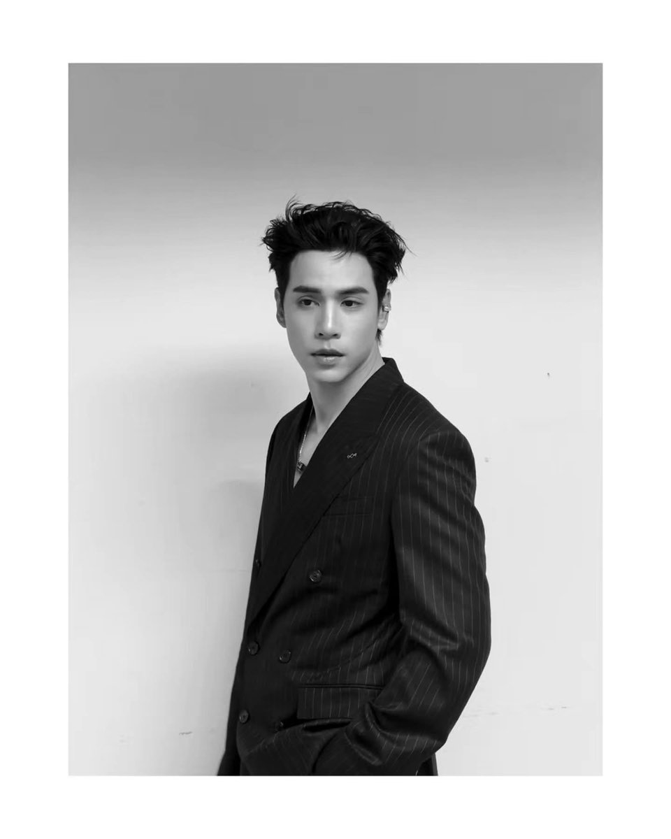 0204OoiixJ's tweet photo. สุดหล่อ🥰🥰💄
#GivenchyBeautyTH​
#GivenchyBeautyxJes​
#jesjpp #วัคซีนของพี่เจษ
https://t.co/2WX28qQOmp https://t.co/oS6C8DPjvU