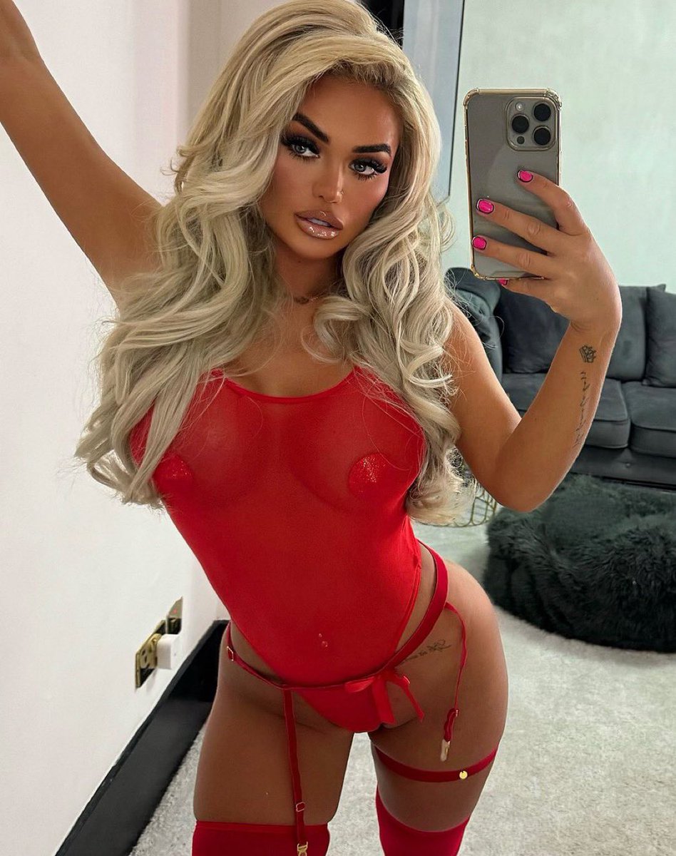 ryleighhhx's tweet photo. @Jaywgyc message me baby https://t.co/PtOVaT4RD4