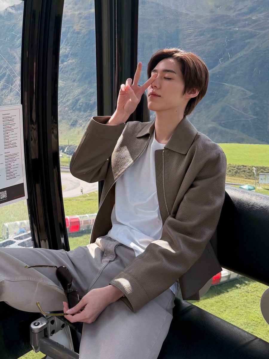 chubbybu_'s tweet photo. พีพีหล่อกว่าชายแท้ทั้งโลกจริงๆมึงㅠㅠ https://t.co/ffu7MkfNSZ