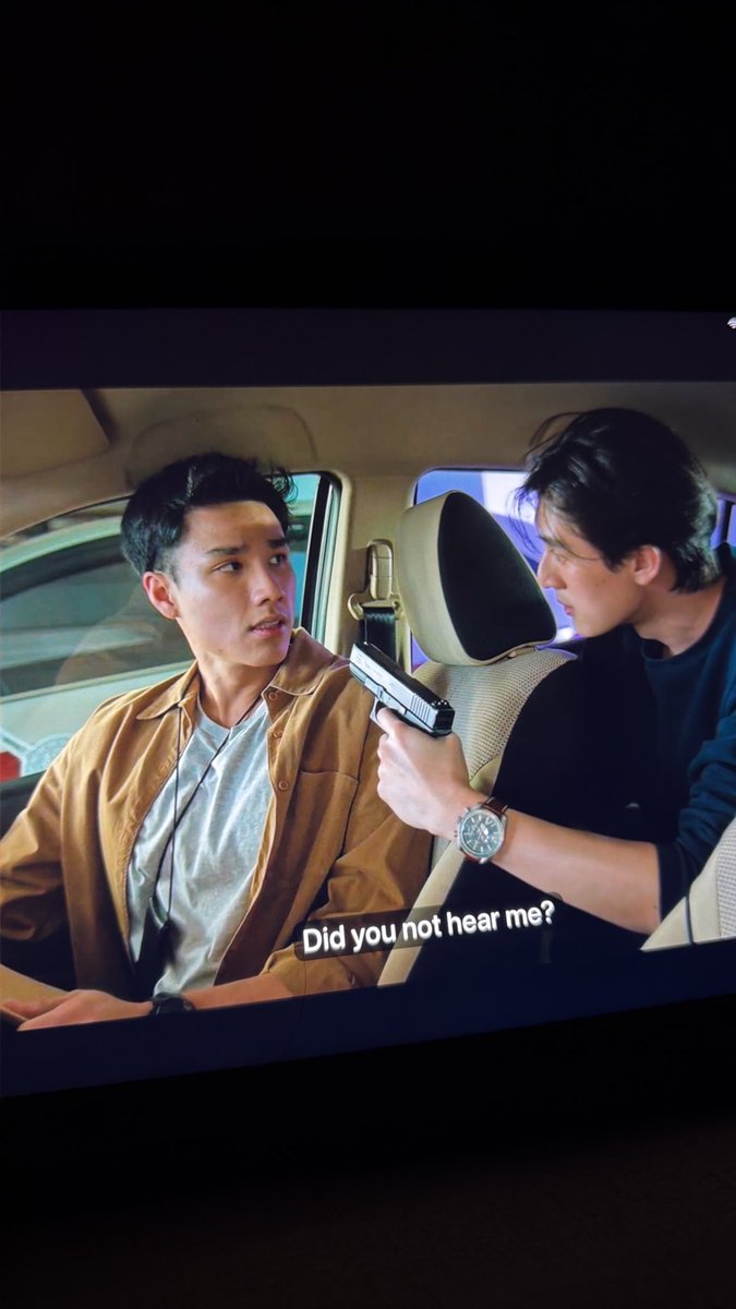 mckdemy's tweet photo. ADUHH TANGAN PUN HANDSOME 😭 #MrKillSeriesEP8 https://t.co/RoB337VuUz