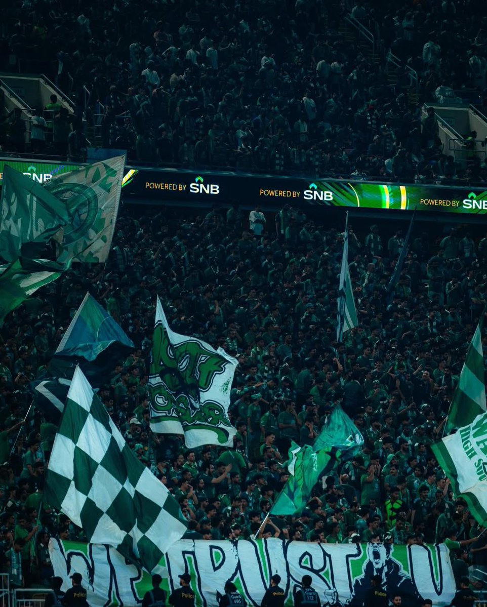 AFC4NET's tweet photo. 🚨🚨🗣️ مارينو بوسيتش:

متحمسين للعب مباراة أوكلاند بحضور ممتلئ 🔥🟢⚪️ https://t.co/Onadi7Kpje