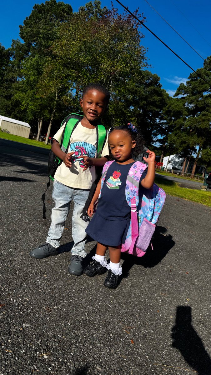 ajx2ja's tweet photo. Day 1&amp;2 
#Prek4 #Daycare 
💙🍎🧑‍🧒‍🧒✏️📚 https://t.co/1e00Pgd0ci