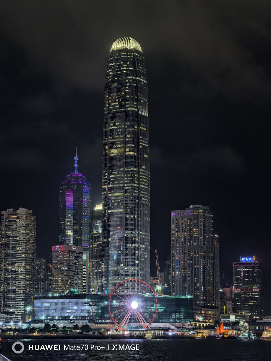 Edtuorvsk's tweet photo. HongKong https://t.co/pGXyoY5dbm
