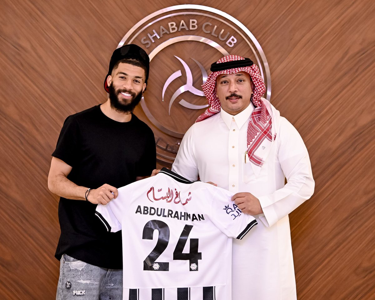 raffee5696's tweet photo. أبارك لموكلنا الكابتن عبدالرحمن العبود انتقاله لنادي الشباب 🩶🤍تحدي جديد ومحطة جديدة .. و كل الشكر والتقدير لإدارة الشباب بقيادة ا/ عبدالعزيز المالك على الإحترافية بإتمام الصفقه وكل التوفيق للطرفين بقادم الأيام ان شاء الله ، https://t.co/MtiTAfUO3L
