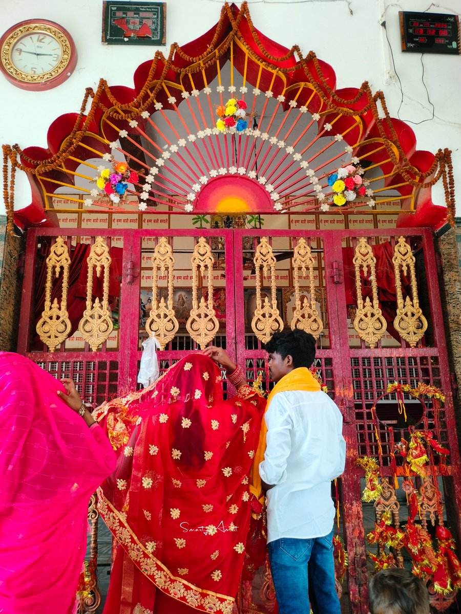 Smartyamrit312's tweet photo. तेलडिया दुर्गा मंदिर ❤️ #jaimata #viralpost #trendtoร่างทองep10 https://t.co/bjI0vTucDn
