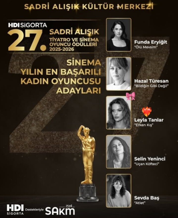 exvuii2's tweet photo. After watching her acting, I swear all the awards in the world still wouldn't be enough❤️

#leylatanlar https://t.co/GQl5Z8kabr