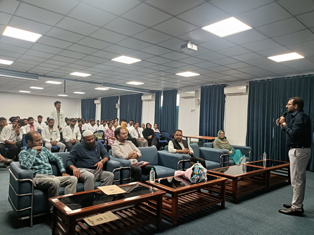 IntegralAlumni's tweet photo. We were honored to host Dr. Shah Monis Ahmad (B.P.T.H., 2009), Founder of Healx Physio Centre, for an inspiring session with our physiotherapy students.
#IntegralUniversity #AlumniInteraction #Physiotherapy #ProudIntegralites #HealxPhysio #CareerGuidance #SportsPhysio https://t.co/Gj0X4oucv8
