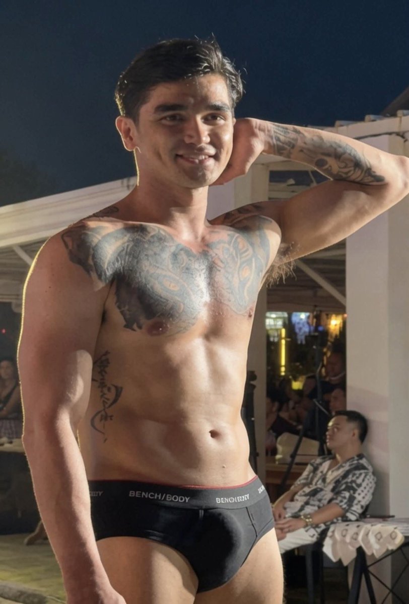 HapiMassage12's tweet photo. Pogi https://t.co/AQpnQY21cV