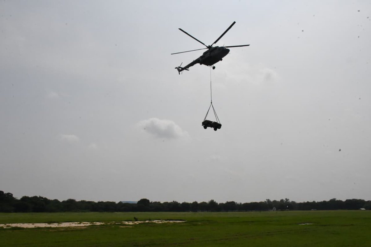 airnewsalerts's tweet photo. 𝗖𝗮𝗽𝗮𝗯𝗶𝗹𝗶𝘁𝘆.𝗜𝗻𝗻𝗼𝘃𝗮𝘁𝗶𝗼𝗻. 𝗜𝗻𝘁𝗲𝗴𝗿𝗮𝘁𝗶𝗼𝗻.

Shatrujeet Brigade successfully conducted a specialised exercise demonstrating advanced Special Heliborne Operations capabilities.

The exercise validated enhanced insertion techniques, including STIE and slithering, alongside seamless integration with #IndianAirForce assets for swift and precise combat induction.

A key highlight was the first-of-its-kind underslung airlift of a Light Strike Vehicle and Rapid Tactical Transport System by the Mi-17 V5, demonstrating an enhanced capability for rapid induction of mission-critical mobility assets into the battlespace.

The milestone reinforces #ShatrujeetBrigade’s commitment to building agile, integrated and responsive combat capabilities for the future battlefield.

“𝗜𝗻𝗻𝗼𝘃𝗮𝘁𝗲. 𝗜𝗻𝘁𝗲𝗴𝗿𝗮𝘁𝗲. 𝗗𝗼𝗺𝗶𝗻𝗮𝘁𝗲.”

#IndianArmy #SuryaCommand #ShatrujeetBrigade