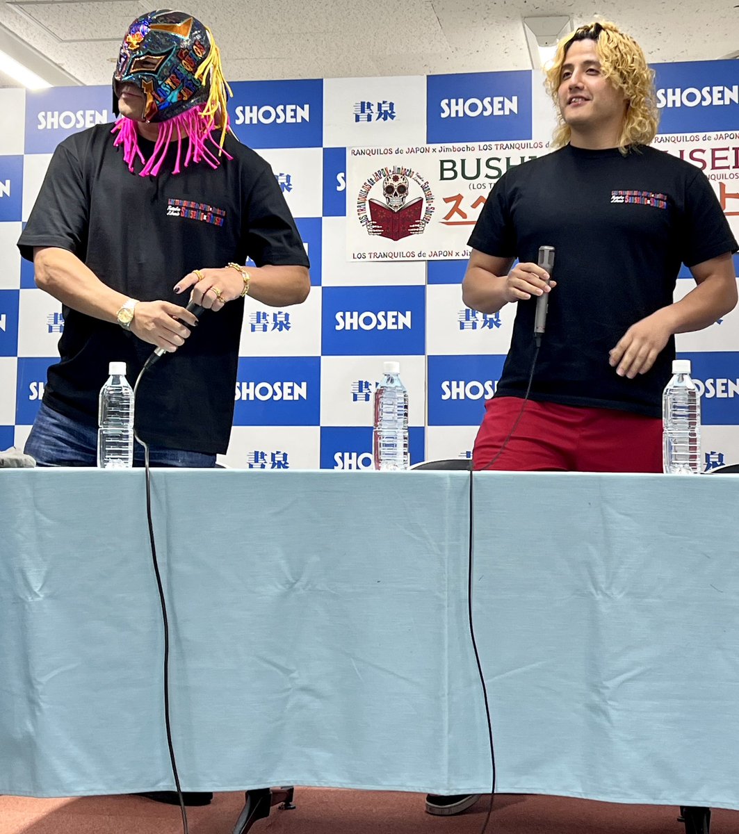 3secret3key3's tweet photo. 2026.8.21
東京・書泉グランデ（神保町）
RYUSEI選手
BUSHI選手

 #RYUSEI 選手
 #BUSHI 選手
 #LOSTRANQUILOSdeJAPON https://t.co/Tvtk9ncCyf