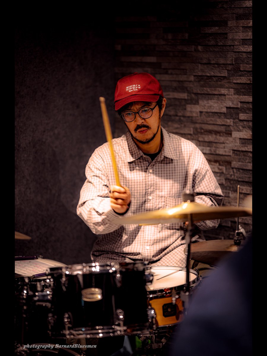 BarnardBluesmen's tweet photo. Musicianの肖像
Guest Drummer
(Kaku Kobayashi Quartet)
#musicianの肖像
#lumixjapan
#hyfilter
#sigma
#池下わわ
LUMIX DC-S1M2ES
SIGMA 85mm F1.4 DG DN | Art https://t.co/UtZqMCm5KP
