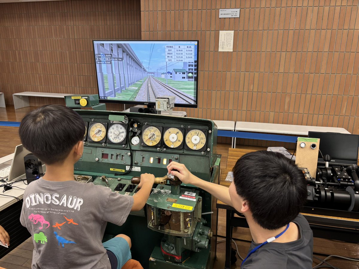 hokukyu_info's tweet photo. ☆☆☆イベント報告☆☆☆

8/22に津幡町文化会館シグナスにて
「夏休み鉄道フェスタinつばた」を
開催しました。

過去最高の190名のお客様が来場し、
皆様に楽しんでいただけました。

皆様のご来場、誠にありがとう
ございました！

#クハ3203 
#北急  
#イベント https://t.co/ze8X2sWxya