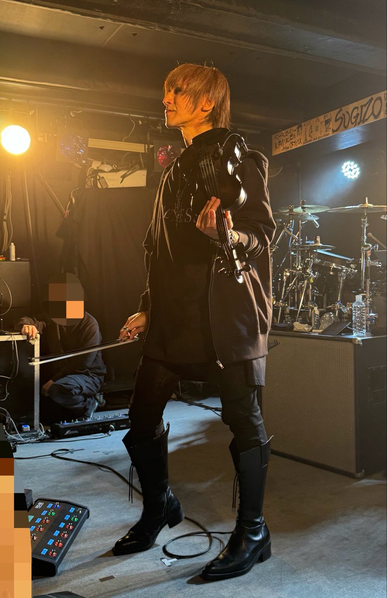 rairai1024's tweet photo. #SUGIZO
#COSMIC_DANCE_SEXTET
#FINALOFTHESNAKE🐍
#石巻
#ブルレジ https://t.co/QFGJDx92AR