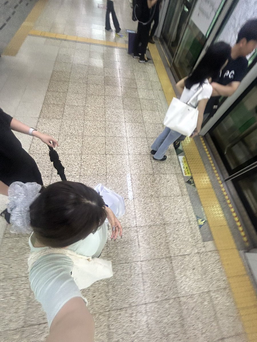 ssand699's tweet photo. #일상계트친소 #일상계𝕏친소 
#오타쿠트친소 
소녀들만 받습니다 https://t.co/r2h6wtx3pG