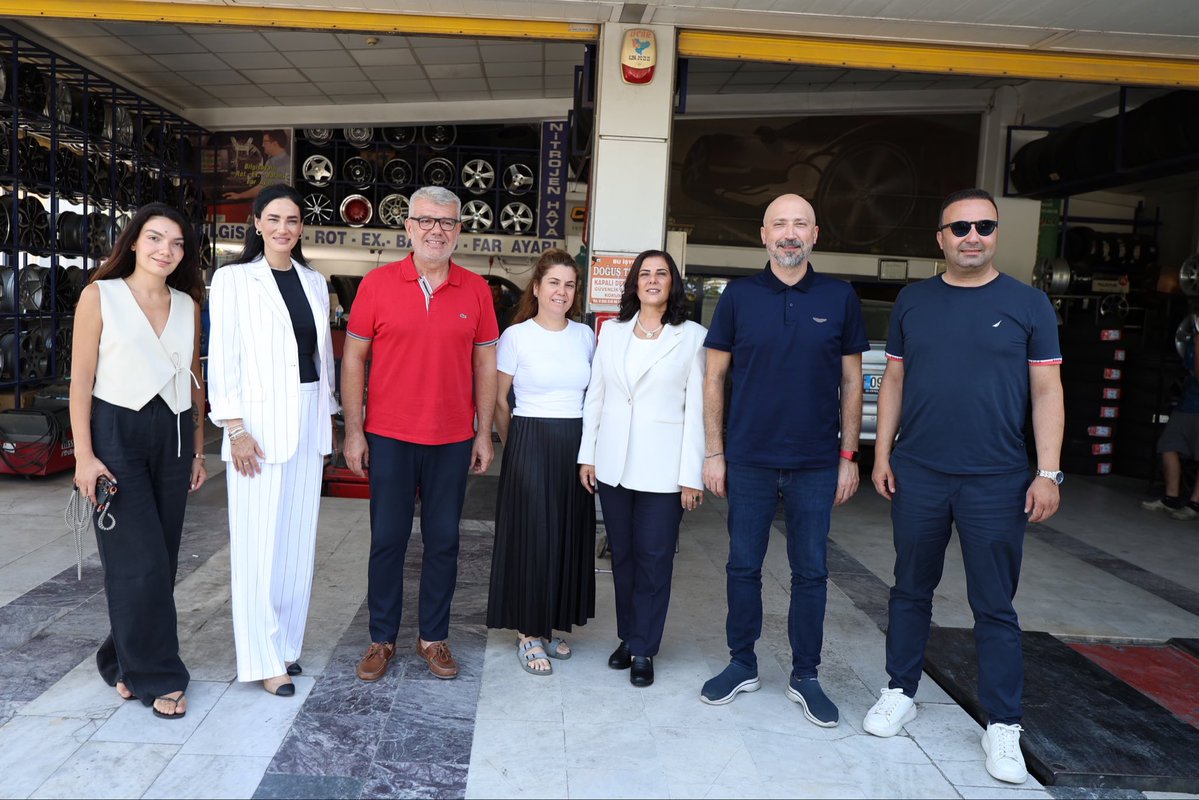 SedaSaribas09's tweet photo. Aydın Büyükşehir Belediye Başkanımız Sn. Özlem Çerçioğlu ve Söke Belediye Başkanımız Sn. Mustafa İberya Arıkan ile birlikte, Söke Ticaret Odası Yönetim Kurulu Başkanı Sn. Metin Sakalar’ın babası Mehmet Ali Sakalar’ın vefatı sebebiyle taziye ziyaretinde bulunduk.

Merhuma Allah’tan rahmet ailesine, yakınlarına ve sevenlerine sabır ve başsağlığı diliyorum.

📍Söke