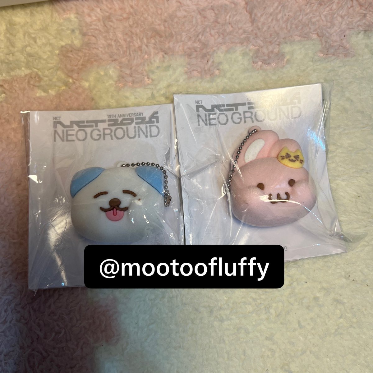 mootoofluffy's tweet photo. 💌 wts/ ขาย/ พร้อมส่ง MD NCT 10TH ANNIVERSARY NCT 2026 POP UP NEO GROUND

🐶🐰Magnetic keyring - เจโน่ แจมิน ไม่แกะ ชิ้นละ 450

🩵 shipping 30 baht รับคู่ ส่งฟรี

#ตลาดนัดnct #ตลาดนัดnctdream https://t.co/WjJhlapYSp