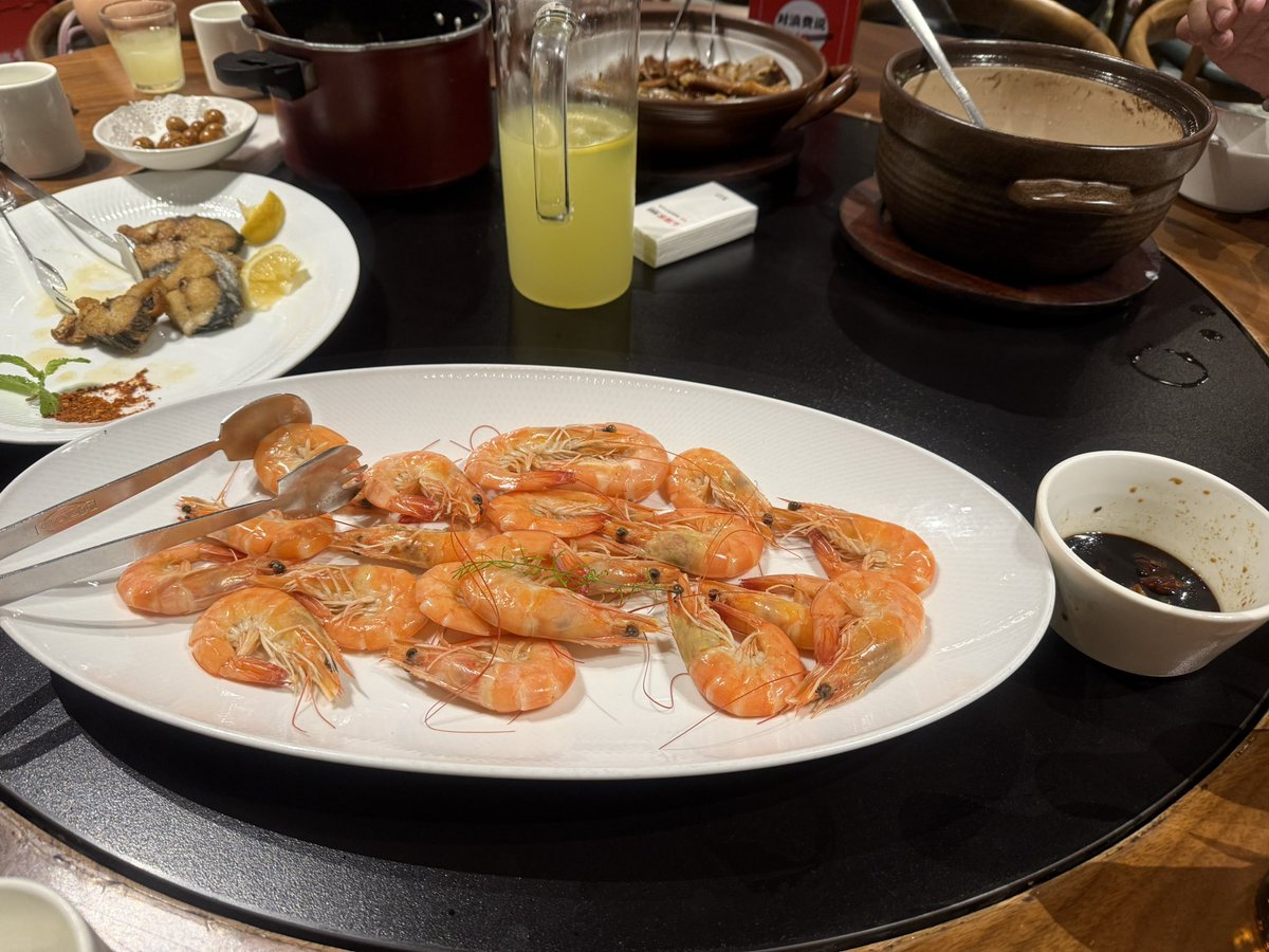 igaguri072's tweet photo. 毎回、山のように出てくる😃

中国料理三昧😋 https://t.co/FTQbeLtvMK