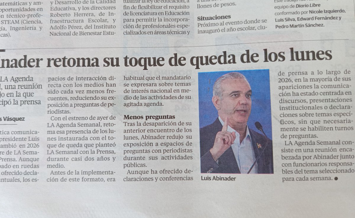 LucianoChanito's tweet photo. Ajajjajaj ahhh la papada copiando a Claudia y López obrador @luisabinader https://t.co/upVcFvJtrR