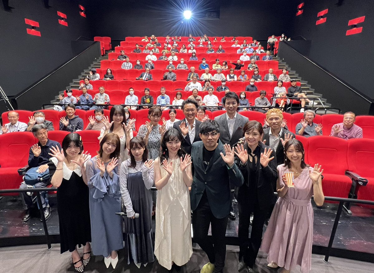 pyc530's tweet photo. たけちの投稿で思い出したけどいつ見てもこれのわいの隠れ具合すごい（） https://t.co/xlmbNQdMRW