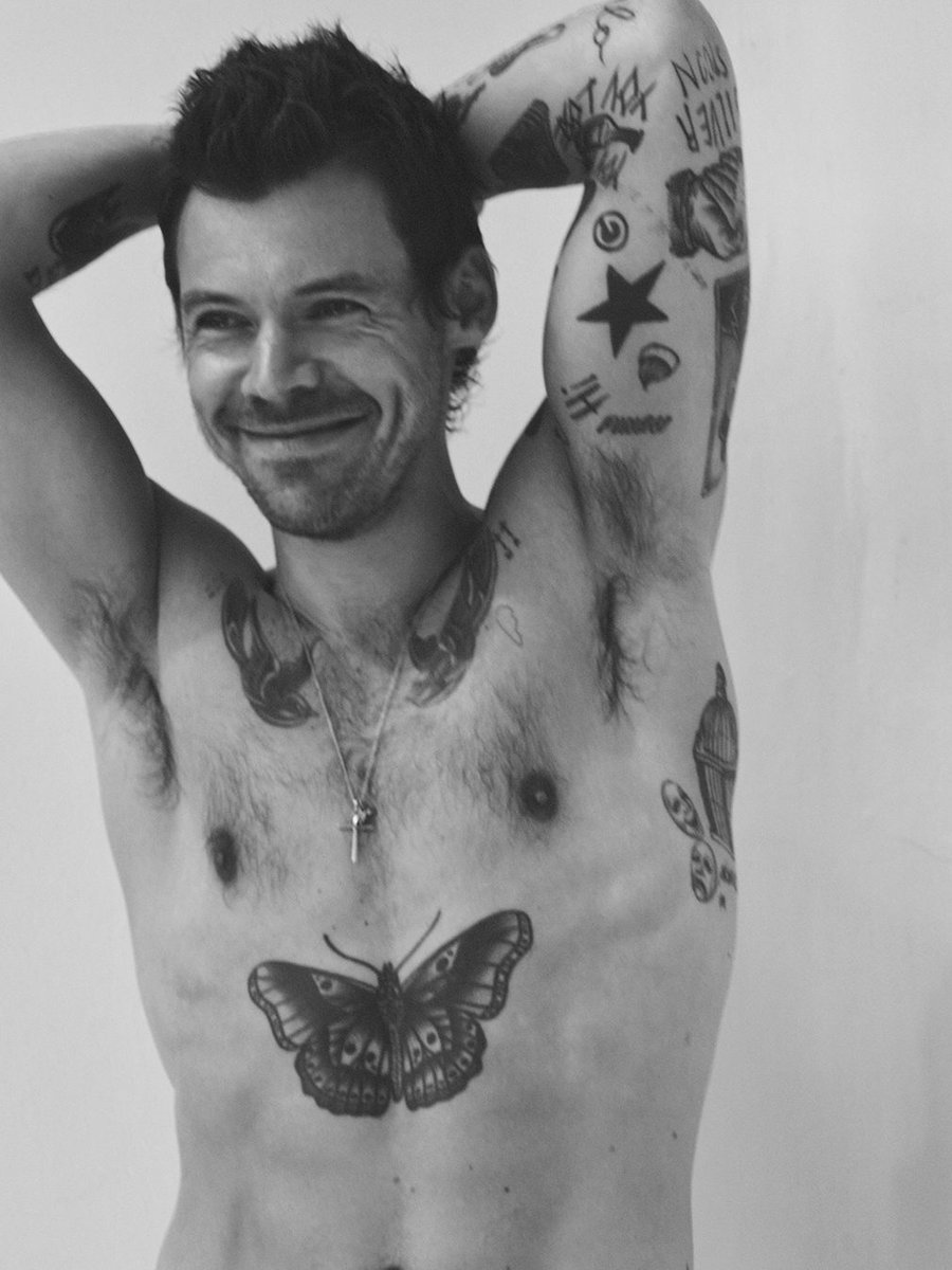 wmag tweet picture