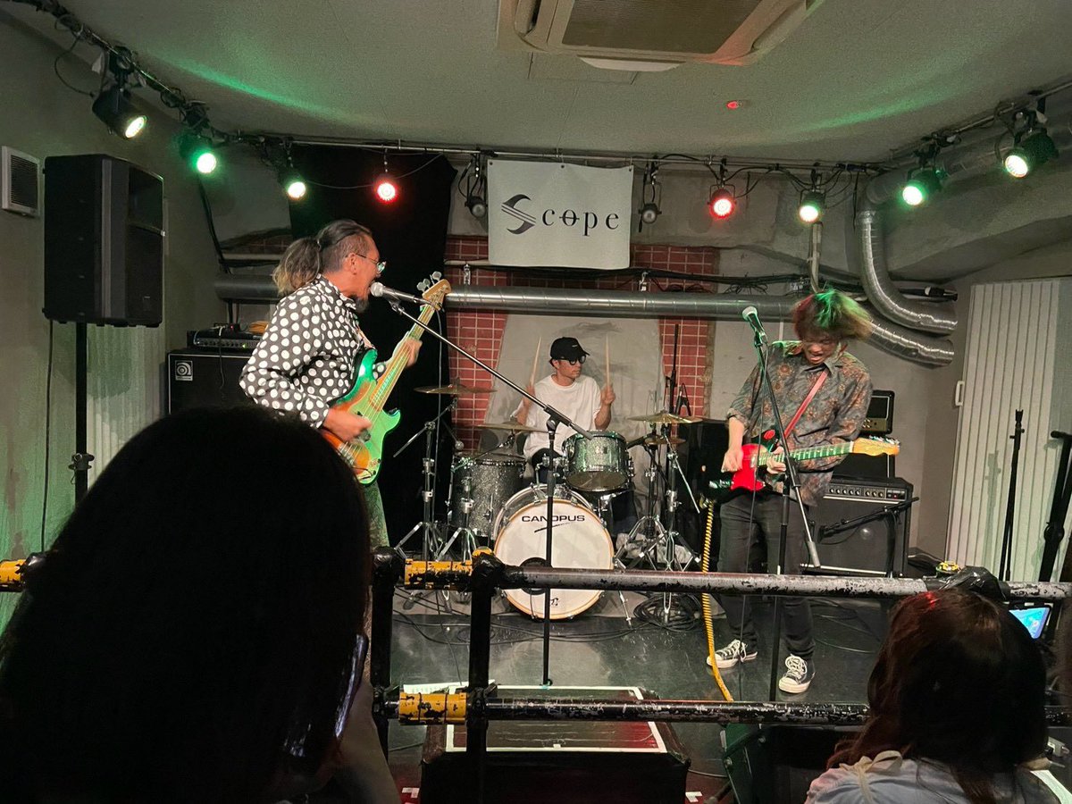 nancy_punch's tweet photo. 遅くなりましたが8/23尼崎scopeありがとうございました！
THE王様クジラとW��コ発とさせていただき、凄く良いイベントになったなぁと思っております。
CDまだ持ってないよーて方はライブ会場で是非！
よろしくお願いします！

9/4(金)扇町パラダイス
9/5(土)西成クラブウォーター
9/19(土)尼崎tora https://t.co/HxufDQGAY7