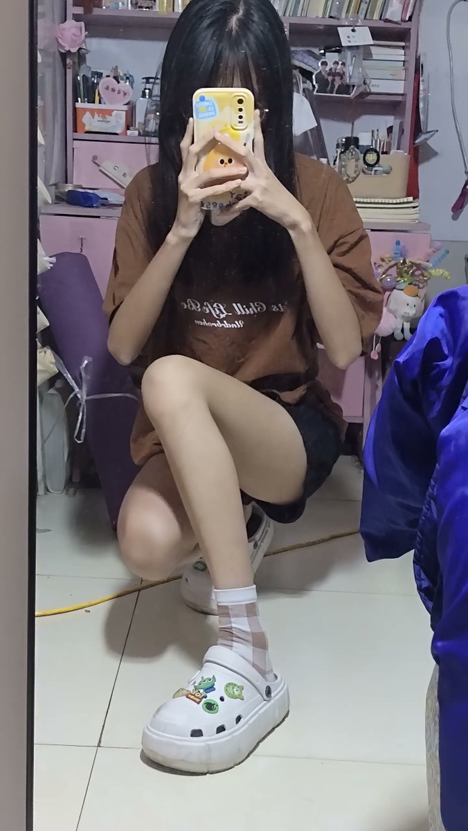 rodem9's tweet photo. 我喜欢你 但我们 不要相爱 #母狗 #女高 #反差 https://t.co/z6v4TqVaEP