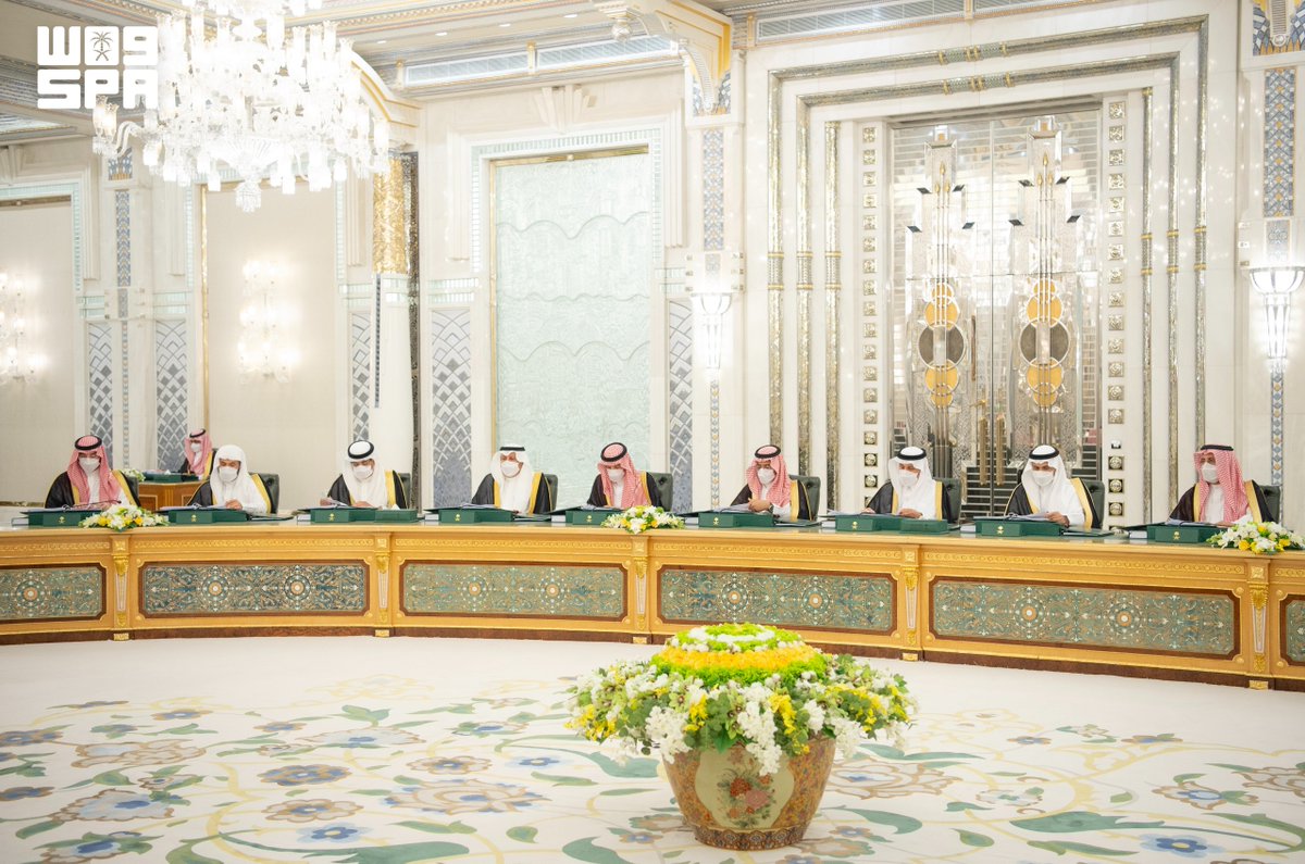 Saudi_Gazette's tweet photo. #BREAKING: Custodian of the Two Holy Mosques King Salman chairs the Cabinet session in Jeddah https://t.co/KPxYI5uXjK