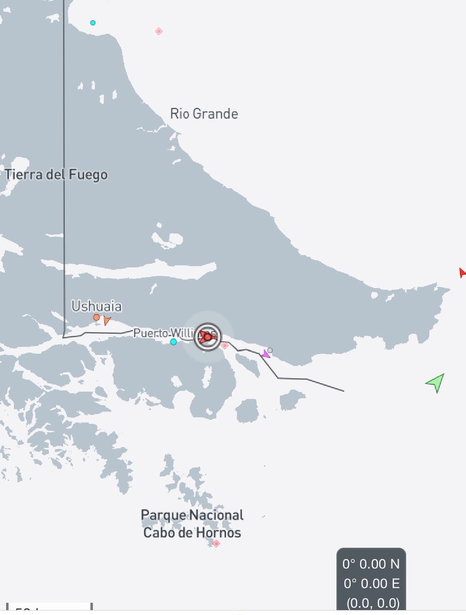 FelicitasBV's tweet photo. El buque británico abandonó el Puerto de Ushuaia anoche a las 21. Ahora está en Puerto Williams. 
Aquí se consulta los datos sobre el trayecto y el buque:

https://t.co/u26XSZ9xY6 https://t.co/h430jZHCnI