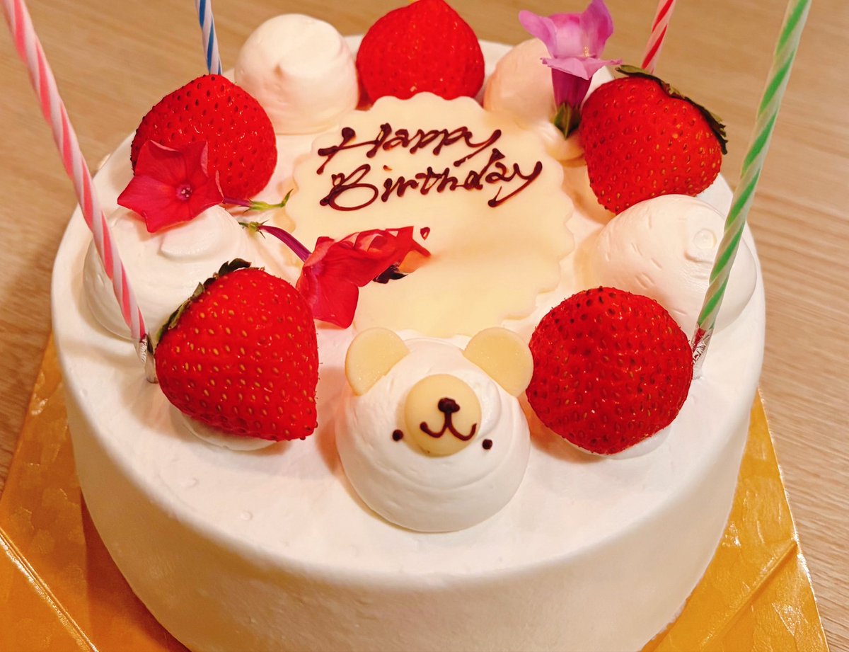 tempest0333's tweet photo. 今日は娘さん１５歳の誕生日。

もう１５歳か(　ﾟдﾟ)

あっという間だった気がする。 https://t.co/su71yQzwvw