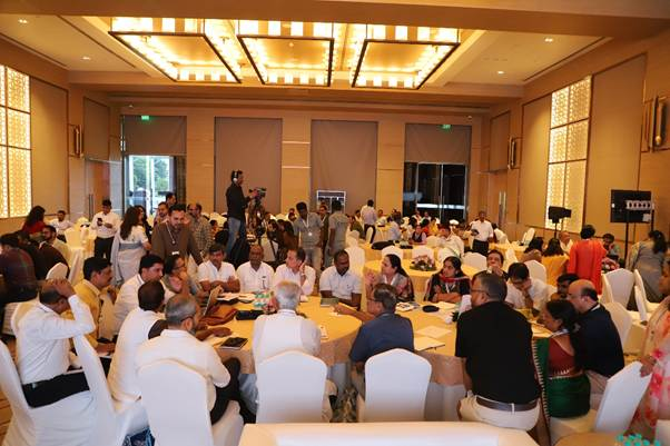 PIB_India's tweet photo. ➤Union Ministry of Health and Family Welfare Convenes National Workshop on Samagra Shishu Bal Swasthya Karyakram (#SSBSK)
➤Workshop Focuses on Strengthening Digital Monitoring and Continuum of Care under SSBSK
➤Risk-Differentiated Care to Enable Early Identification and Intensified Follow-up of ‘At-risk’ Newborns and Children & Shaishav App to Enable Digital Tracking of Children, Home Visits, Follow-up and Referrals
https://t.co/wDtExNlOg0
@MoHFW_INDIA