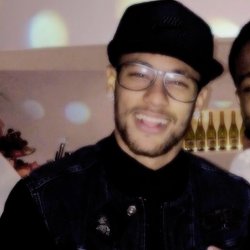 Ney1798's tweet photo. 👓 https://t.co/65LtOZ3rG9