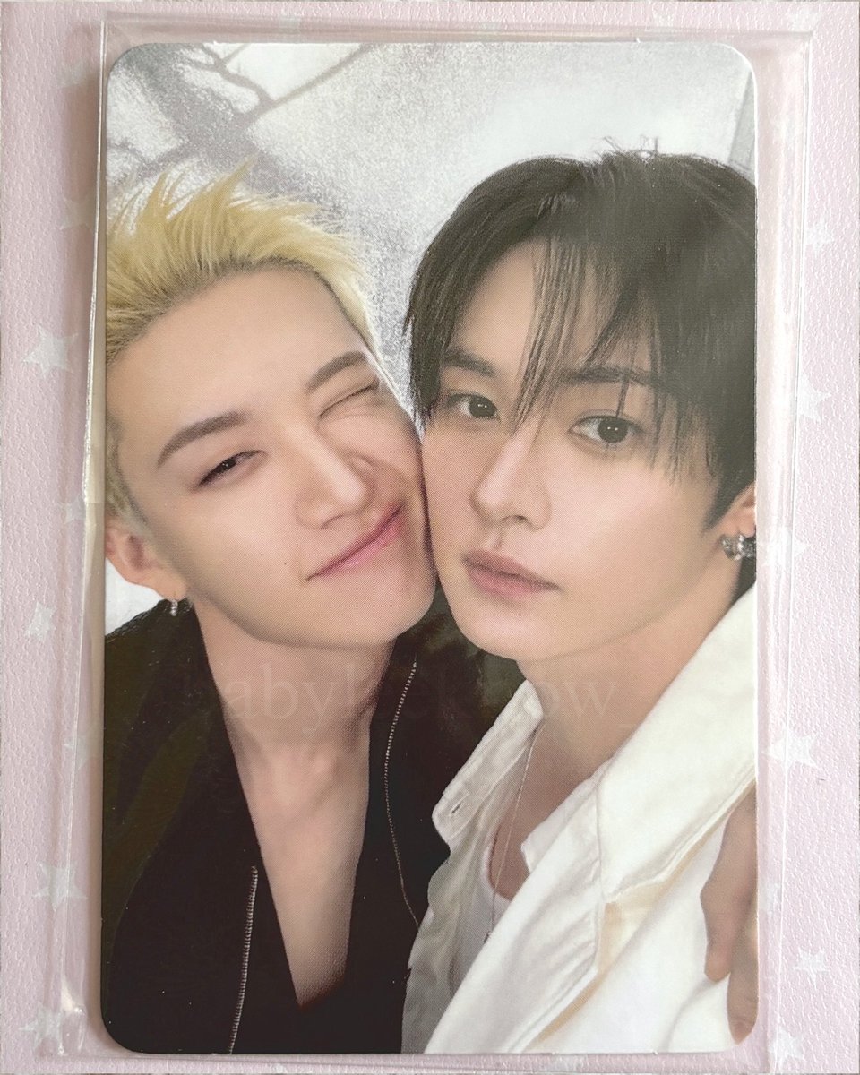 babyleeknow_'s tweet photo. i’m the happiest girl in the world ♡ https://t.co/ZOLNB9yICb