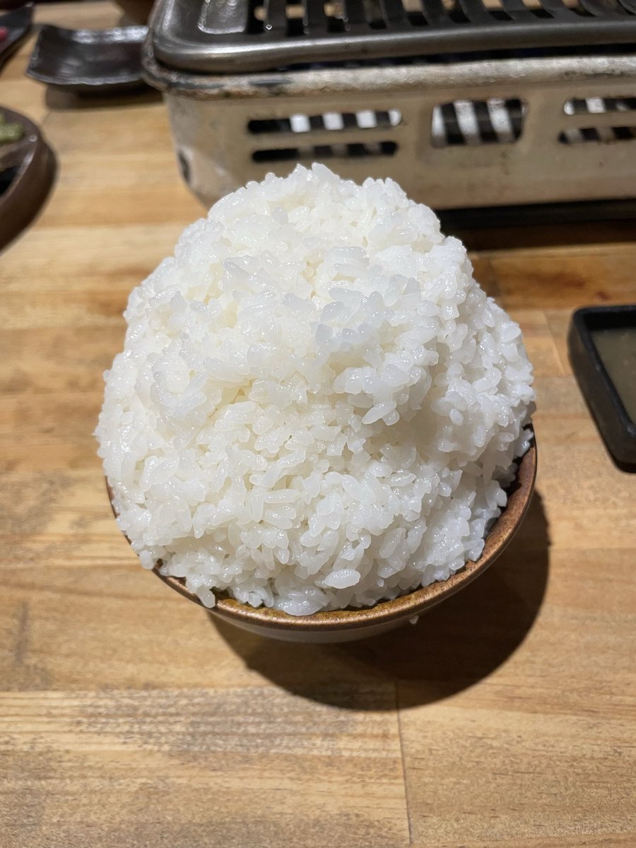 TAISAGAME's tweet photo. れーたんに会ってきた
ご飯奢ってもらえて神
次はワイが奢るんや！！

パチンコは最初の3000円の2人同時当たりがピークでした
絶対リベンジカウンターする https://t.co/KKQcsRG8eM