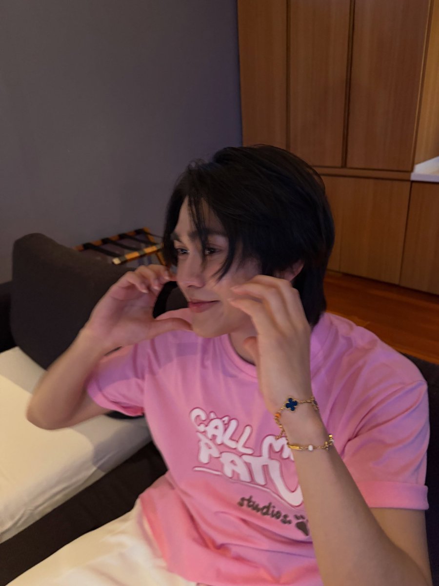 chang_a27's tweet photo. Call ♡ ᴍᴇᴏᴡ Patu 💗
Miss JellyBoom 🥺🥺🫳🏻💜🧸

#besevboom #เยลลี่บูม https://t.co/NTcvspUcO3