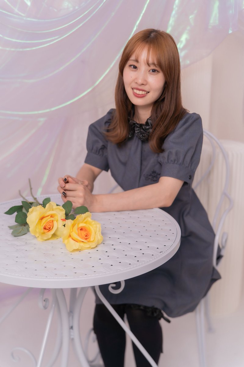 pureasu's tweet photo. 20260823_はなもも撮影会📸
はすみさん(@hasumn05)

青い薔薇を用意すべきでした…！🌹🟦

#はなもも撮影会
#撮影会
#ポートレート https://t.co/YS4DpPTDdP