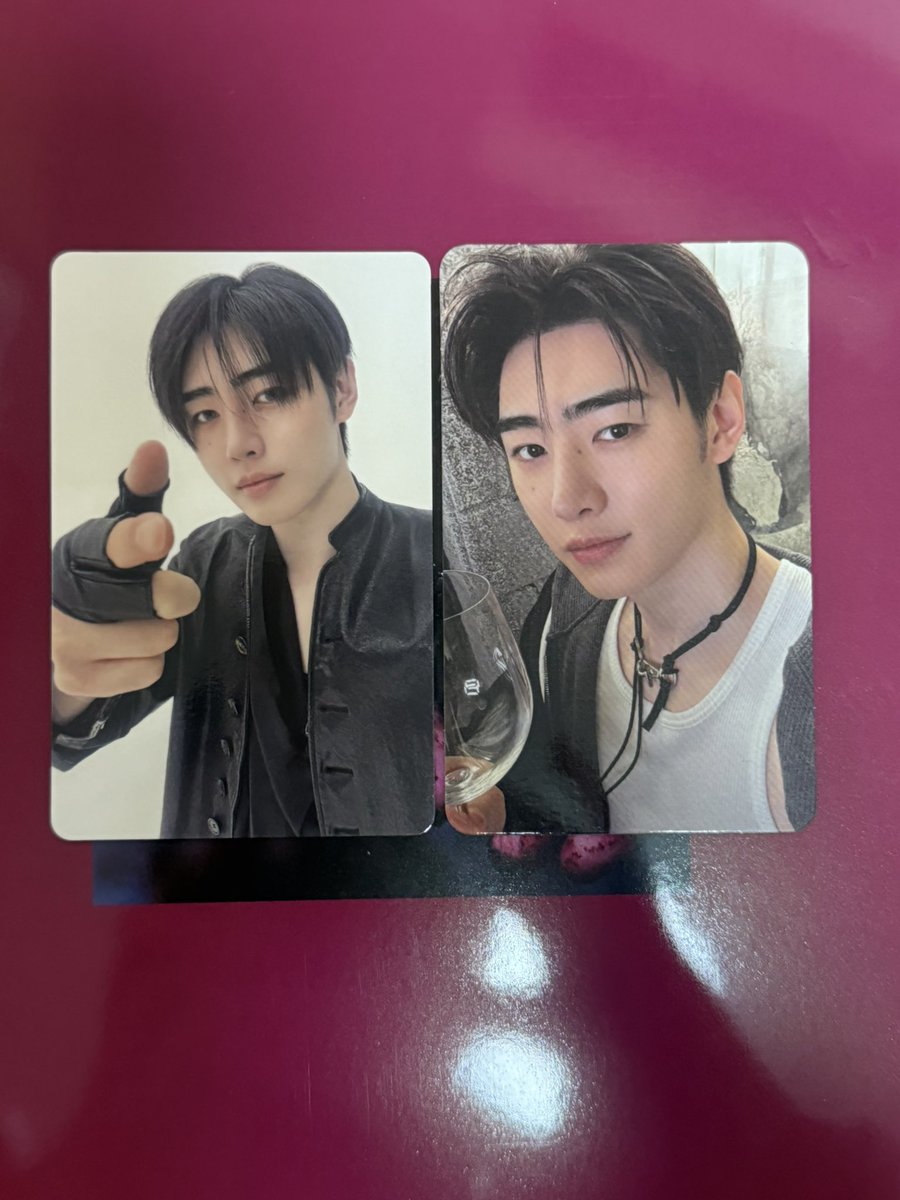 RDjro2's tweet photo. @en_123420 タワレコとグラスのソンフンとジョンウォンを交換していただく事は可能でしょうか💦 https://t.co/1DyQx2OS02