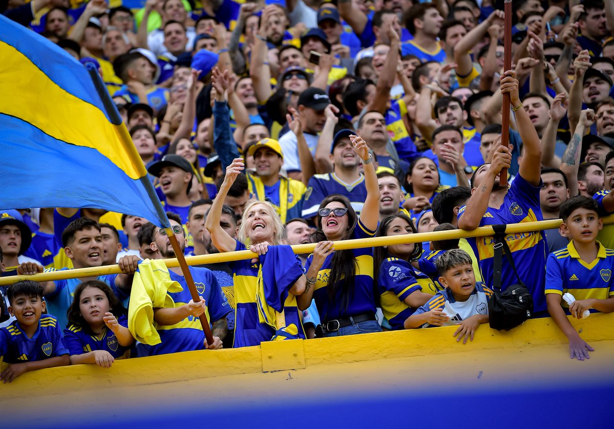 PlanetaBoca's tweet photo. 🏟️🇸🇪 Este viernes volvemos a casa. Tachando los días para estar otra vez en nuestro lugar. https://t.co/KwvHuYiEzz